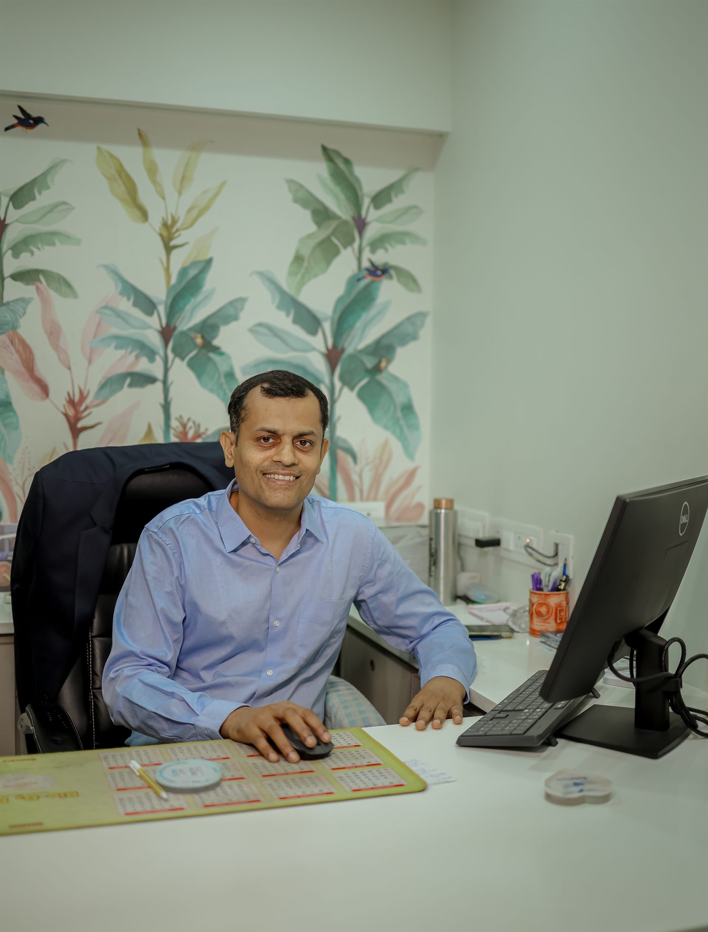Dr Pritam Dedhia at Vatsal Eye Care